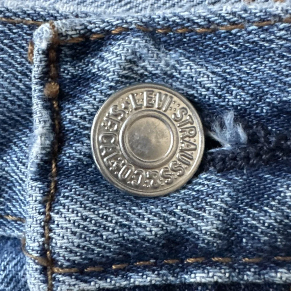 Levis 501 Jeans Mens 36x29 Blue Denim‎ Pants Button Fly Straight Classic #743